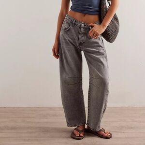 Free People Good Luck Barrel Jeans 25 NEW